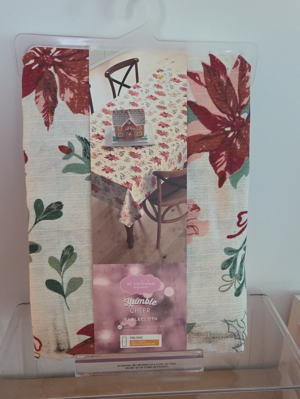 St. Nicholas Square NWT 'Humble Cheer' Tablecloth, Pointsetta, Oblong